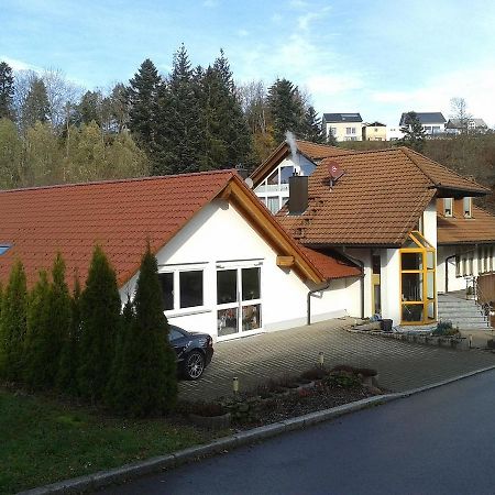 Dzt-Schwarzwaldhotel Garni Unterkirnach Buitenkant foto