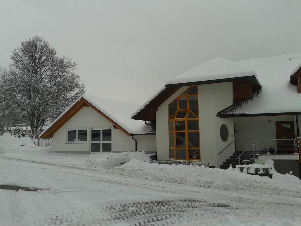 Dzt-Schwarzwaldhotel Garni Unterkirnach Buitenkant foto