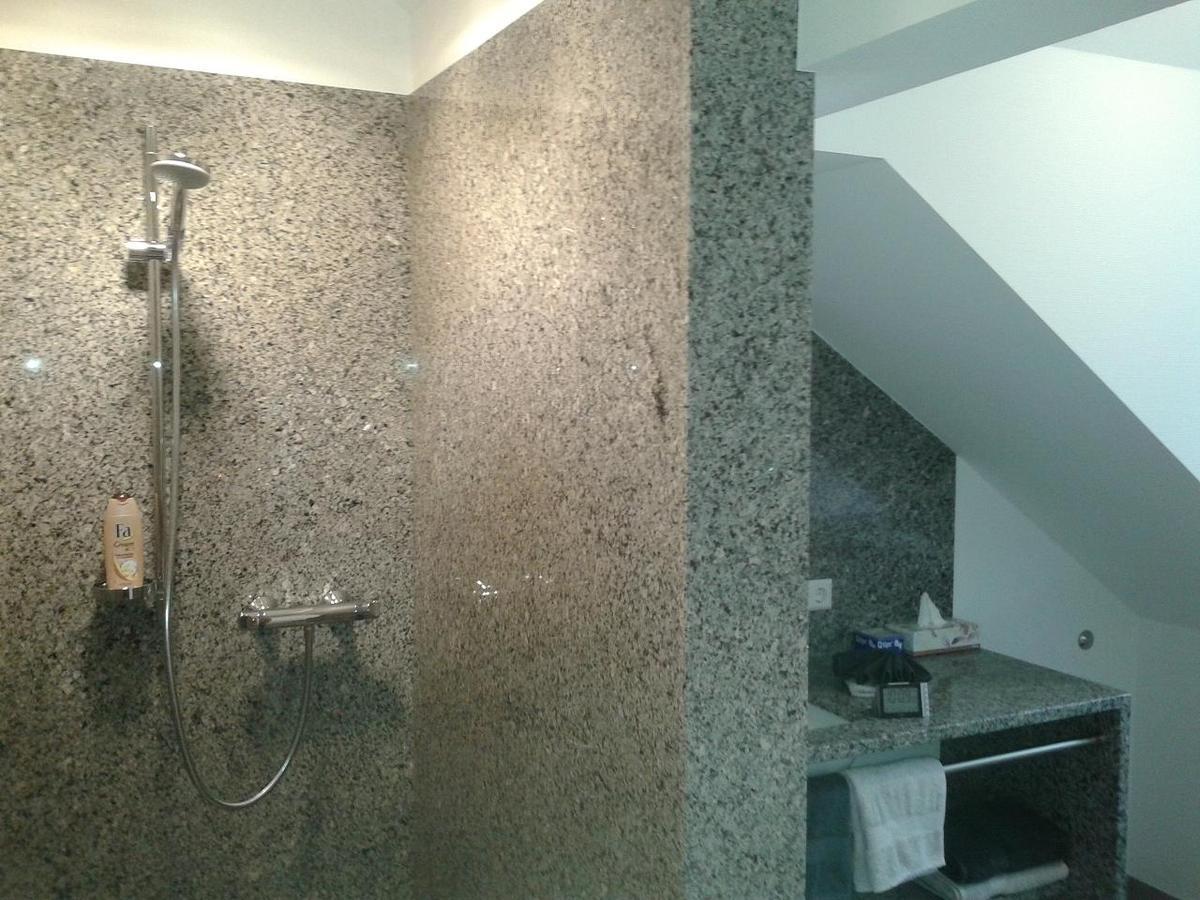 Dzt-Schwarzwaldhotel Garni Unterkirnach Kamer foto
